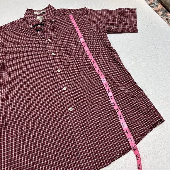 NWOT LL Bean Mens Red Plaid Button Down Short Sleeve Shirt - S Wrinkle Resistant - Picture 5 of 10